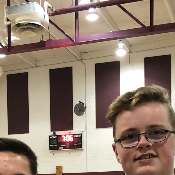 Meet your Posher, Aden - Picture 1 of 1